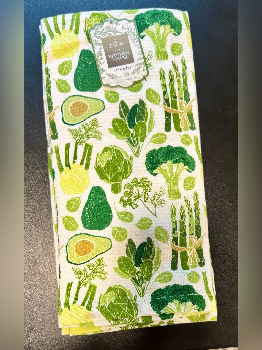 Green Vegetable Print Kitchen Towels - Avocado & Broccoli Pattern- Set of 2